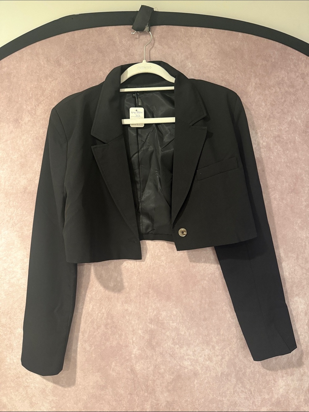 Cropped Black Women's Blazer with Single Button Closure